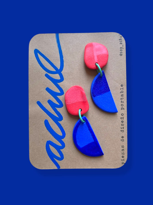 Aretes media luna rojo y azul